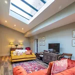 The Georgian Townhouse