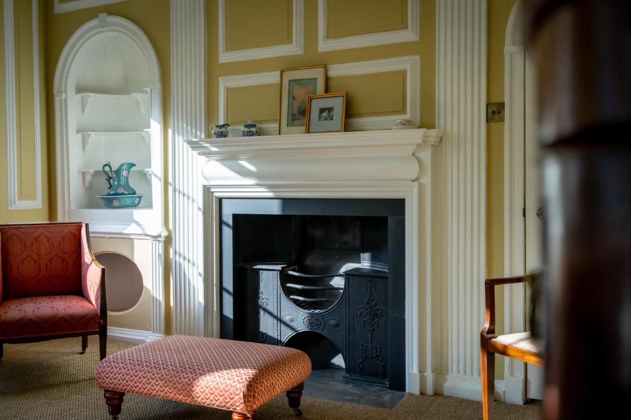 The Georgian Townhouse *
