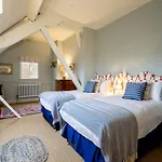 The Georgian Townhouse